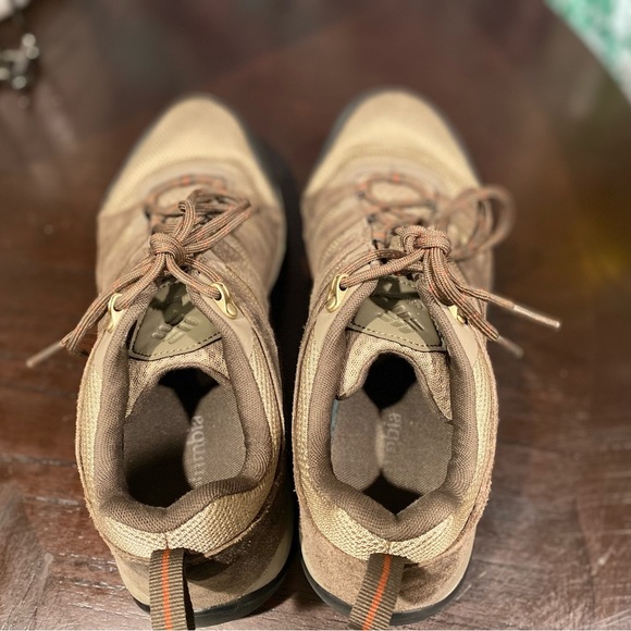 Columbia Men’s Redmond V2 Hiking Shoes - Picture 5 of 6